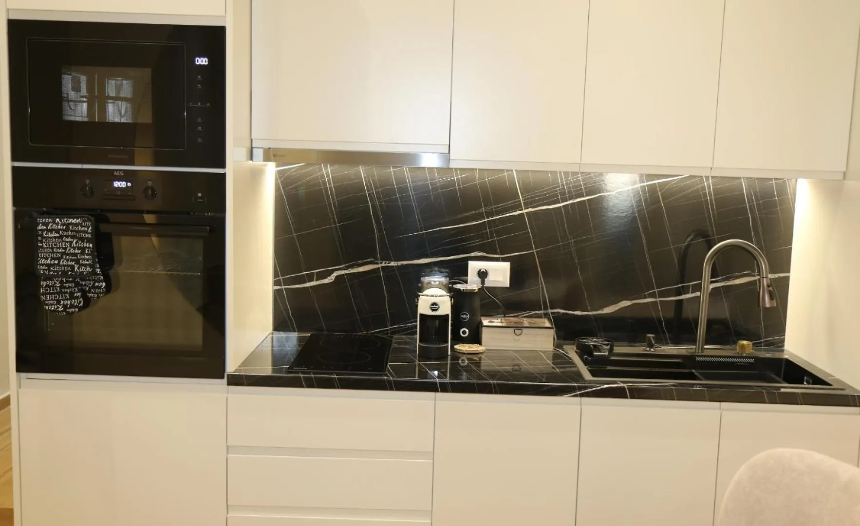The Leads Studio Apartment Tirana